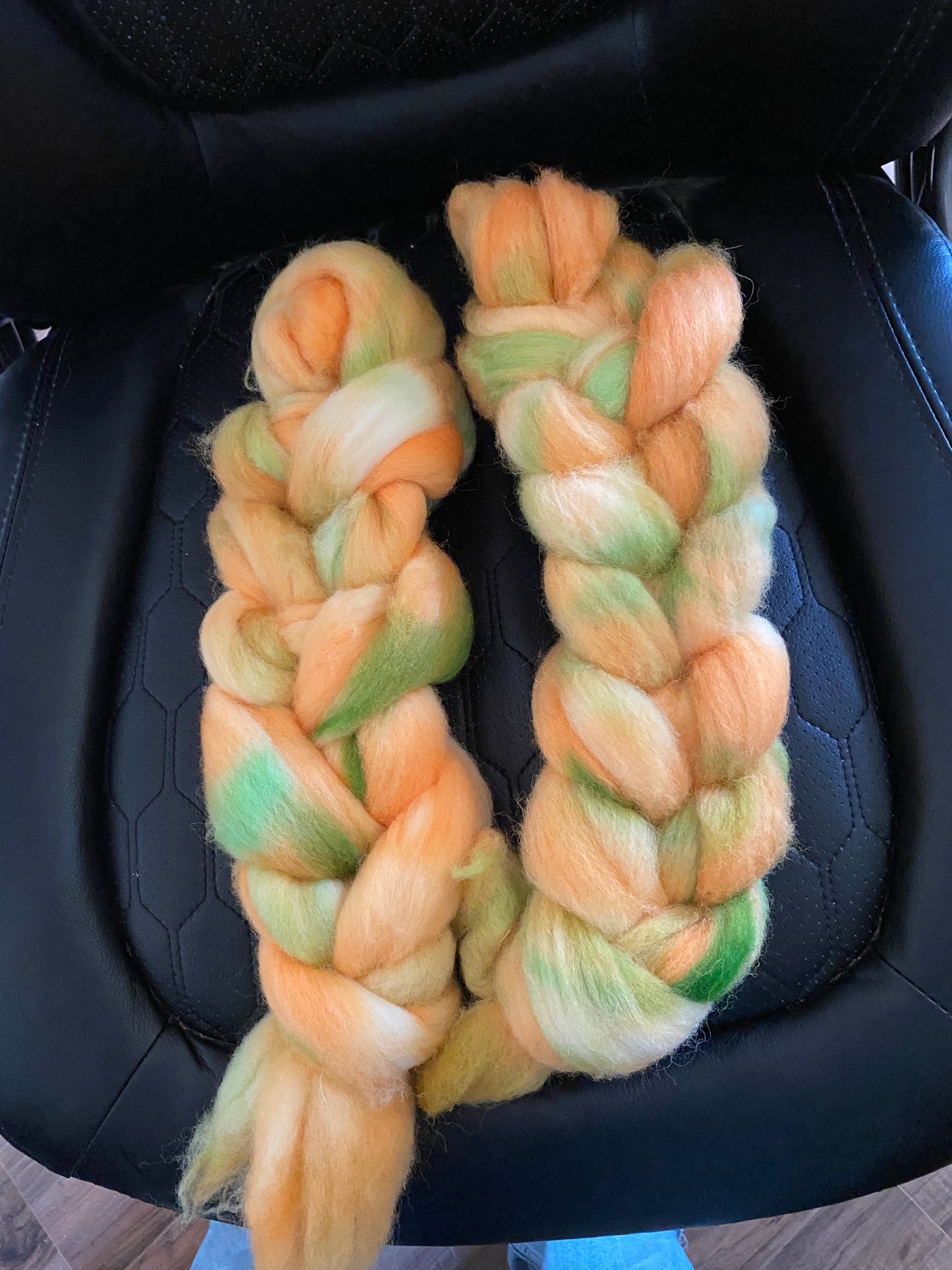 hand dyed Cheviot roving 4 ounces spinners greenblue or bluegreenbrownor orangegreen